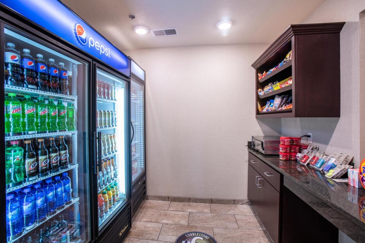 Cobblestone Inn & Suites - Pine Bluffs المظهر الخارجي الصورة