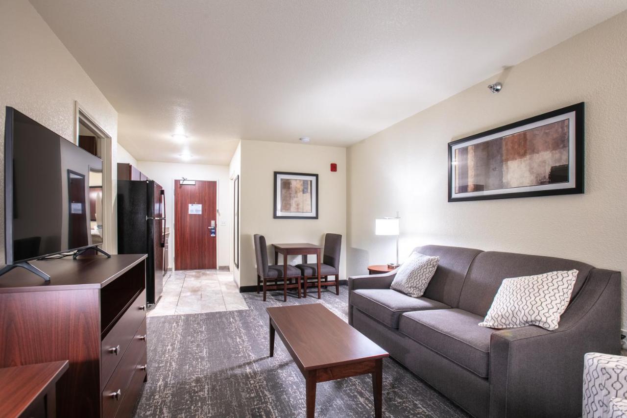 Cobblestone Inn & Suites - Pine Bluffs المظهر الخارجي الصورة